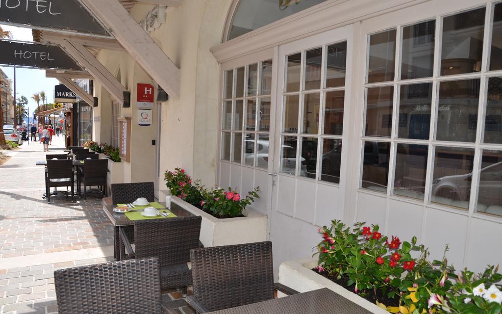 Brit Hotel Confort Le Revest Σαιντ-Μαξίμ Εξωτερικό φωτογραφία
